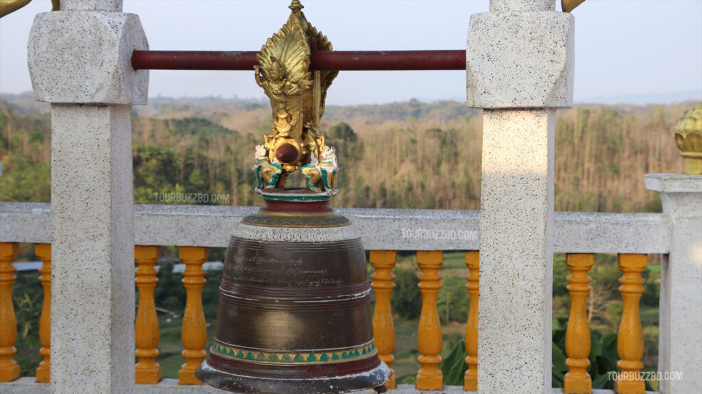 Buddha Dhatu Jadi - Golden Temple